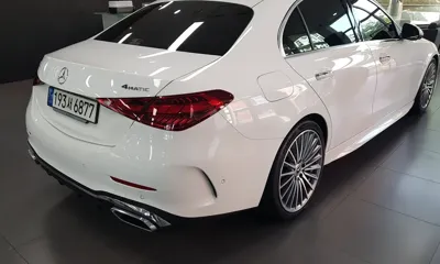 Mercedes-Benz C-Class 2023, 70013 км, за 28149.9 USD