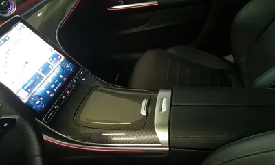 Mercedes-Benz C-Class 2023, 70013 км, за 28149.9 USD - фото 9