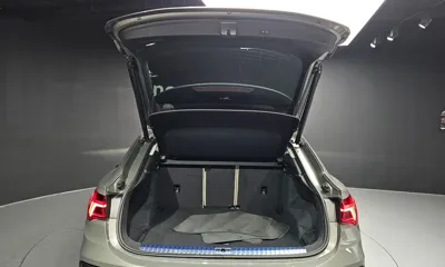 Audi Q3 2024, 33259 км, за 25272.42 USD - фото 20