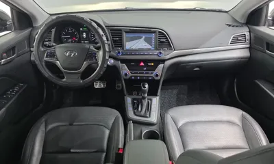Hyundai Avante 2016, 63051 км, за 7670.8 USD - фото 7