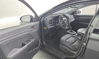 Hyundai Avante 2016, 63051 км, за 7670.8 USD - фото 10