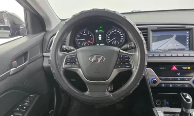 Hyundai Avante 2016, 63051 км, за 7670.8 USD - фото 13