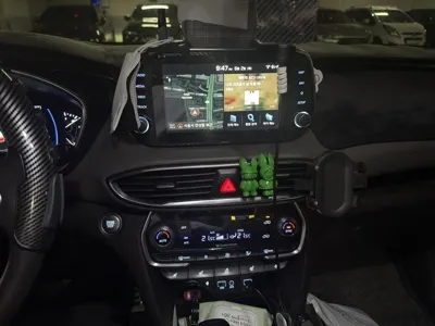 Hyundai Santafe 2019, 172825 км, за 10245.91 USD