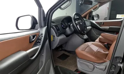 Hyundai Starex 2016, 95993 км, за 11589.39 USD - фото 10