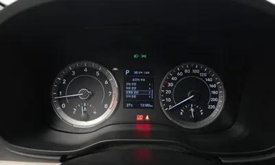 Hyundai Venue 2020, 13180 км, за 10831.04 USD - фото 8