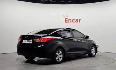 Hyundai Avante 2012, 50407 км, за 3629.03 USD