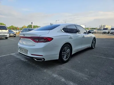 Hyundai Grandeur 2019, 92285 км, за 10289.27 USD
