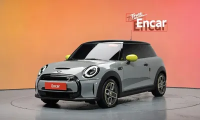 MINI Cooper · 2022 год