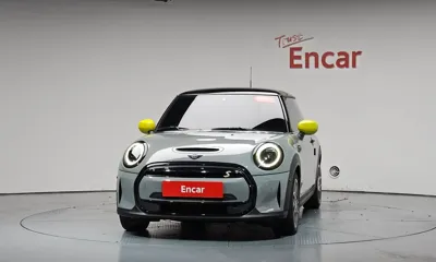 MINI Cooper 2022, 69928 км, за 15276.6 USD