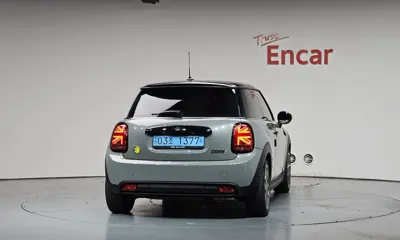 MINI Cooper 2022, 69928 км, за 15276.6 USD