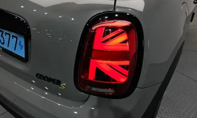 MINI Cooper 2022, 69928 км, за 15276.6 USD - фото 23