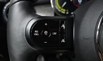 MINI Cooper 2022, 69928 км, за 15276.6 USD - фото 28