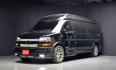 Chevrolet Express Van · 2017 год