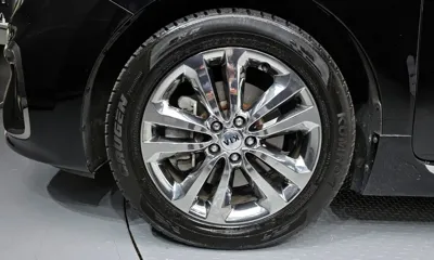 Kia Canival 2019, 111461 км, за 14779.29 USD