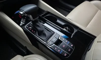 Kia K7 2017, 96182 км, за 7687.3 USD - фото 9