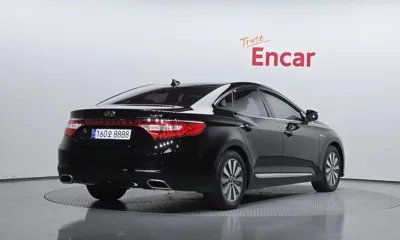 Hyundai Grandeur 2017, 60740 км, за 6147.55 USD