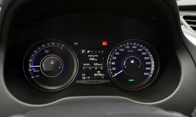 Hyundai Grandeur 2017, 60740 км, за 6147.55 USD - фото 8