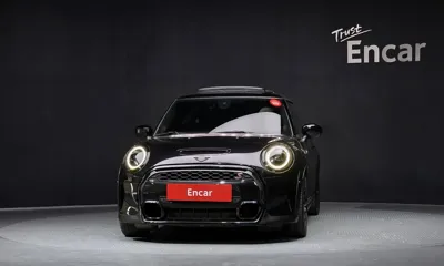 MINI Cooper 2023, 24662 км, за 18195.4 USD