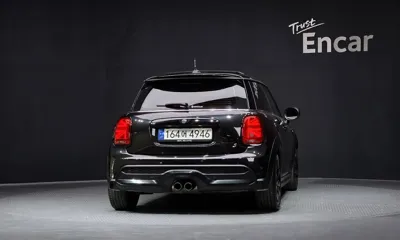 MINI Cooper 2023, 24662 км, за 18195.4 USD