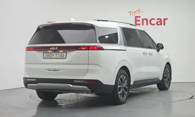 Kia Canival 2023, 110667 км, за 14246.69 USD