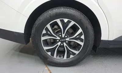 Kia Canival 2023, 110667 км, за 14246.69 USD