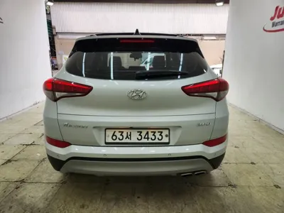 Hyundai Tucson 2018, 101540 км, за 9715.11 USD