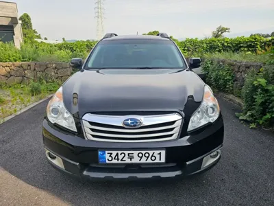 Subaru Outback 2011, 134000 км, за 4463.7 USD