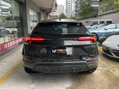 Lamborghini Urus 2019, 15000 км, за 235600.71 USD