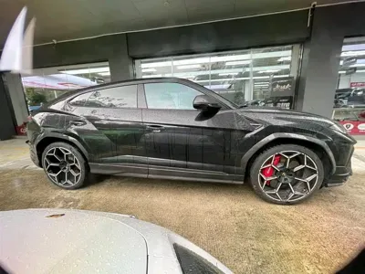 Lamborghini Urus 2019, 15000 км, за 233482.2 USD - фото 9
