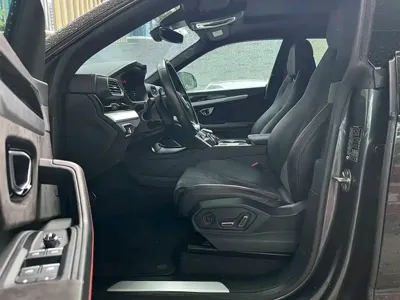 Lamborghini Urus 2019, 15000 км, за 233482.2 USD - фото 12