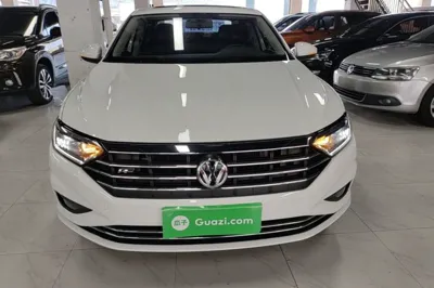 Volkswagen Sagitar 2021, 50199 км, за 12254 USD