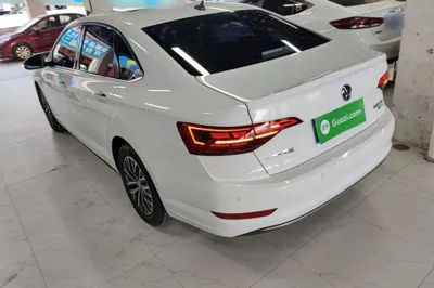 Volkswagen Sagitar 2021, 50199 км, за 12254 USD