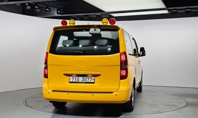 Hyundai Starex 2020, 33527 км, за 13615.64 USD