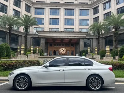 BMW 3 Series 2019, 70000 км, за 14726.4 USD