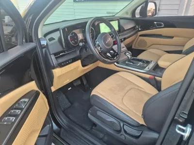 Kia Canival 2023, 41135 км, за 17517.2 USD - фото 7