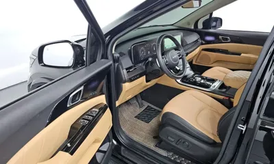 Kia Canival 2023, 33866 км, за 22134.12 USD - фото 10