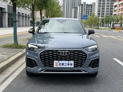 Audi Q5L Sportback 2022, 54300 км, за 27662.79 USD