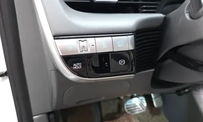 Hyundai Ioniq5 2022, 98996 км, за 19627.15 USD - фото 30