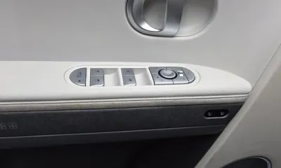 Hyundai Ioniq5 2022, 98996 км, за 19627.15 USD - фото 31