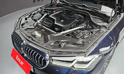 BMW 5-Series 2023, 39708 км, за 27916.44 USD - фото 6