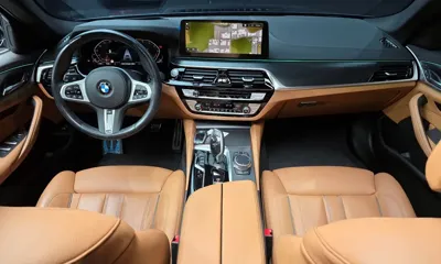 BMW 5-Series 2023, 39708 км, за 27916.44 USD - фото 7