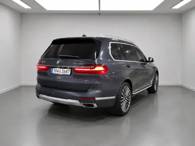 BMW X7 2022, 47670 км, за 48859.96 USD