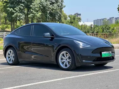 Tesla Model Y 2023, 59000 км, за 19920.48 USD