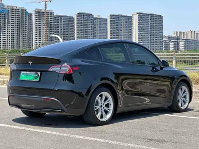 Tesla Model Y 2023, 59000 км, за 19920.48 USD