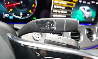 Mercedes-Benz E-Class 2021, 29856 км, за 24172.35 USD - фото 9