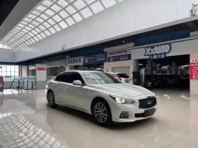 Infiniti Q50L 2015, 97000 км, за 6905.77 USD