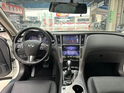 Infiniti Q50L 2015, 97000 км, за 6905.77 USD - фото 10