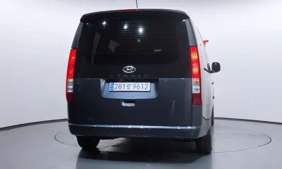 Hyundai Staria 2022, 91563 км, за 16093 USD