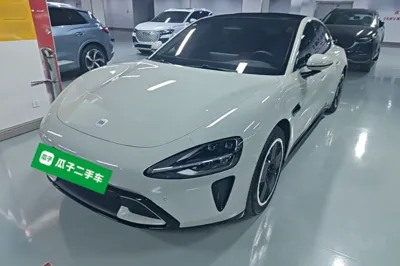 Xiaomi Auto SU7 · 2024 год