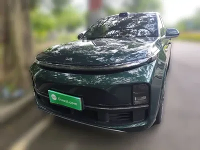 Li Auto Li L9 2023, 54700 км, за 35789.5 USD